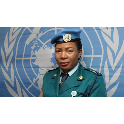 Zimbabwe: Annah Chota - Zimbabwean Policewoman Receives 